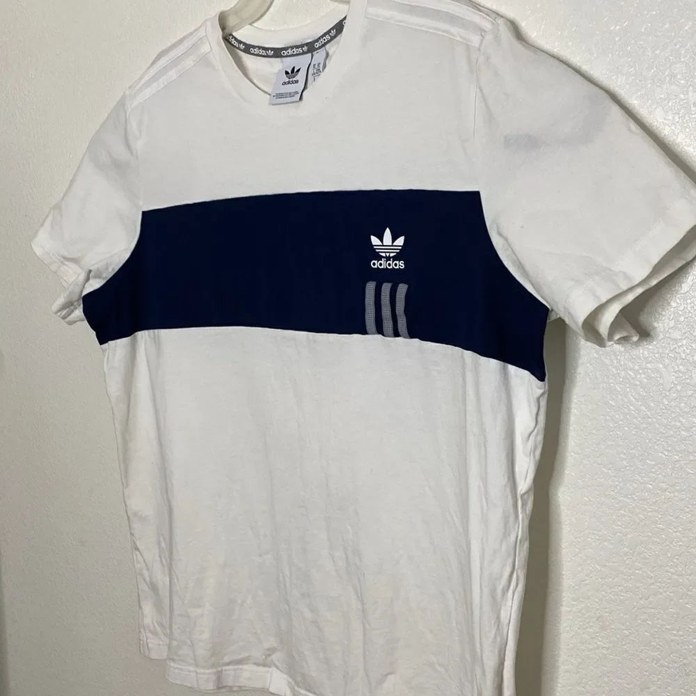 ADIDAS Men’s White T Shirt Size XL
